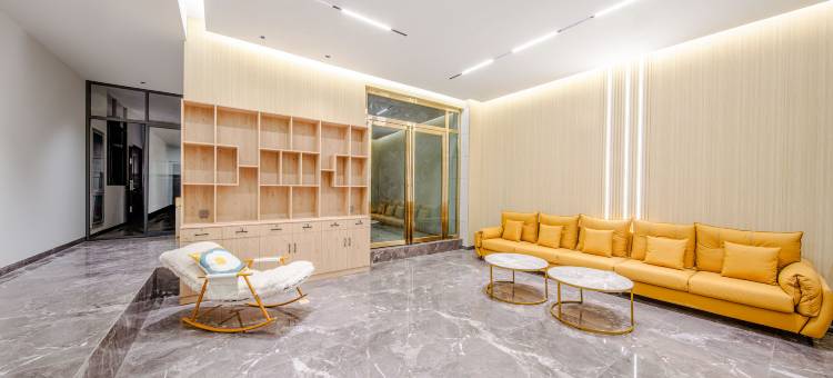 锦焱酒店(建水古城小火车店)图片