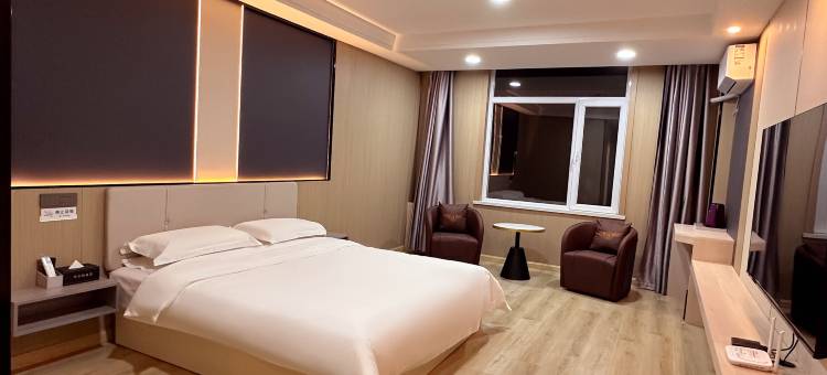 利尔顿酒店(石嘴山黄河公园店)图片