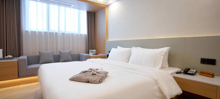 蚌埠三川酒店(明珠广场淮上区政府店)图片