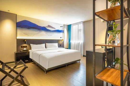 乌鲁木齐爱尚阳光酒店(新市区高新万达广场店)图片