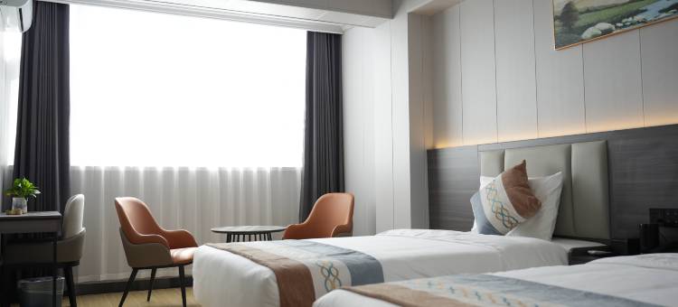 派酒店(张家口万全汽车站店)图片