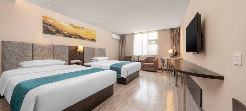 云上四季尚品酒店(玉溪淘宝街万达广场店)图片