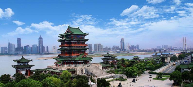 凯瑞迎方舟酒店 (南昌红谷滩万达广场卫东地铁站店)图片