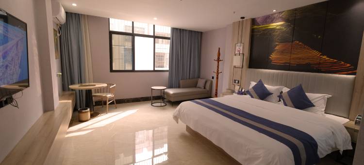 那坡乐程商务酒店图片