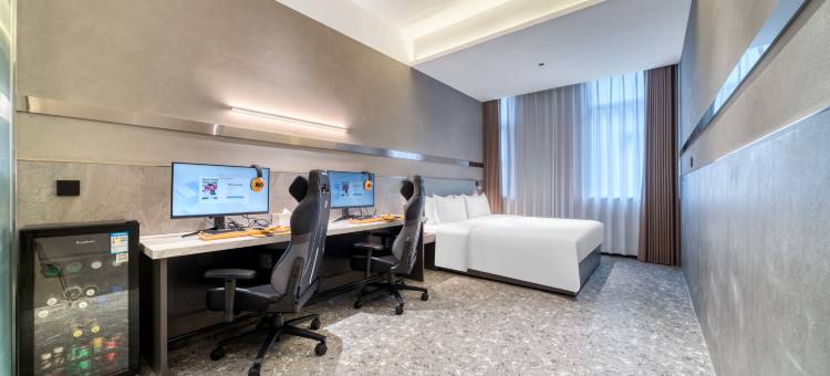 网鱼电竞酒店(临平藕花洲大街店)图片