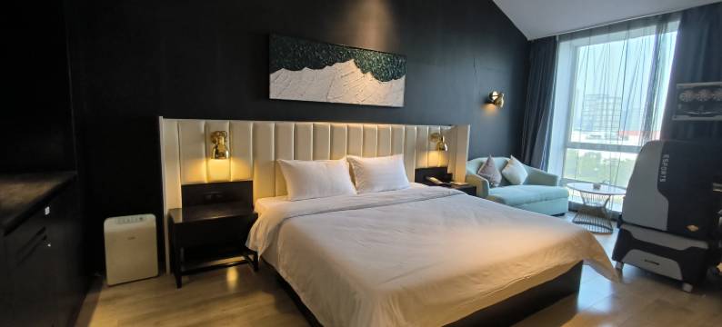 云缨电竞酒店(华丰灯饰界店)图片