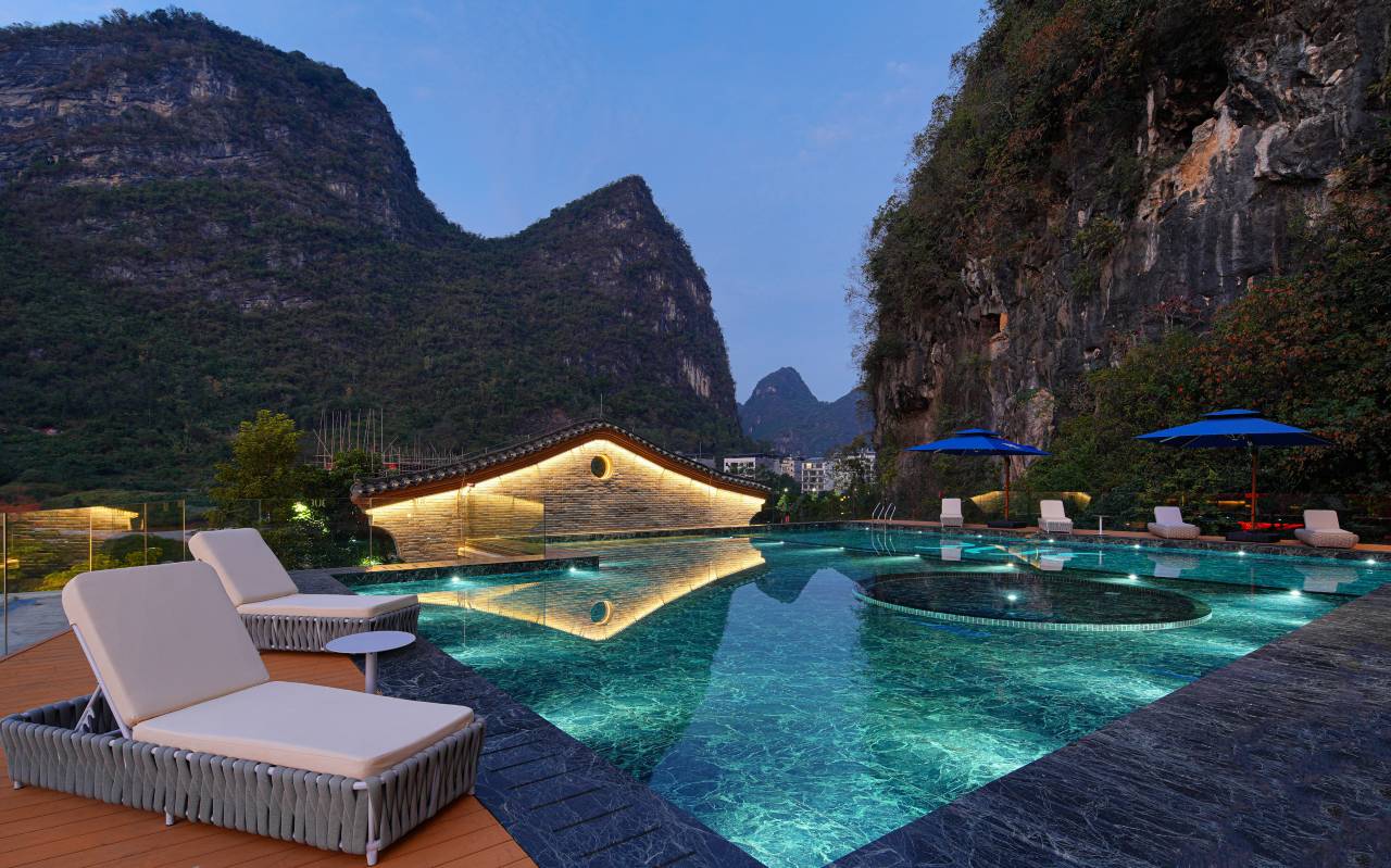 途易蓝•相和里度假酒店(阳朔遇龙河生态公园千古情景区店)图片