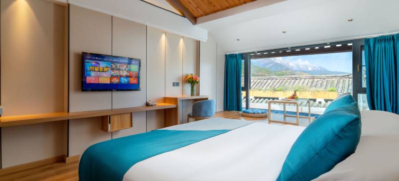 丽江凤凰养生度假酒店(束河古镇店)图片