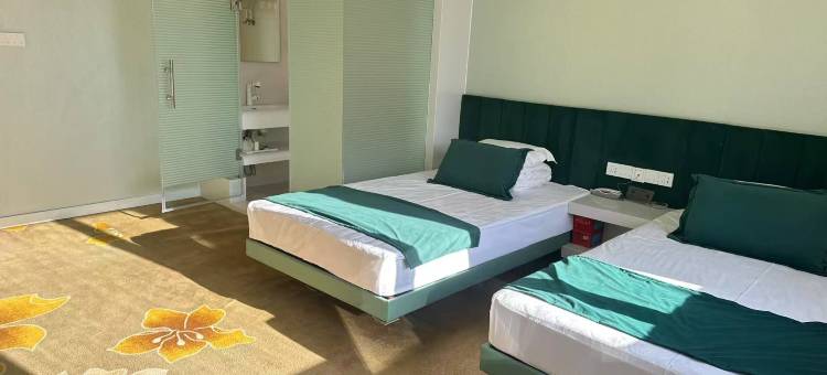 饶河华如商务宾馆(沿江花园小区店)图片