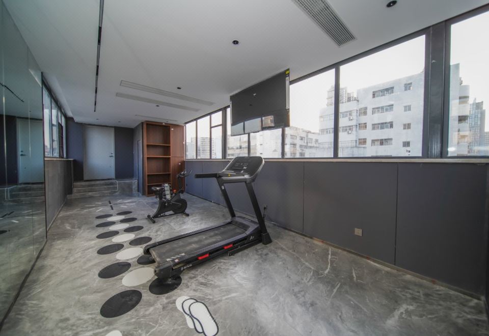 Golden Bridge Garden HotelHotel Overview