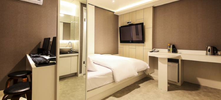 Myeonmok Choi酒店(Myeonmok Choi Hotel)图片