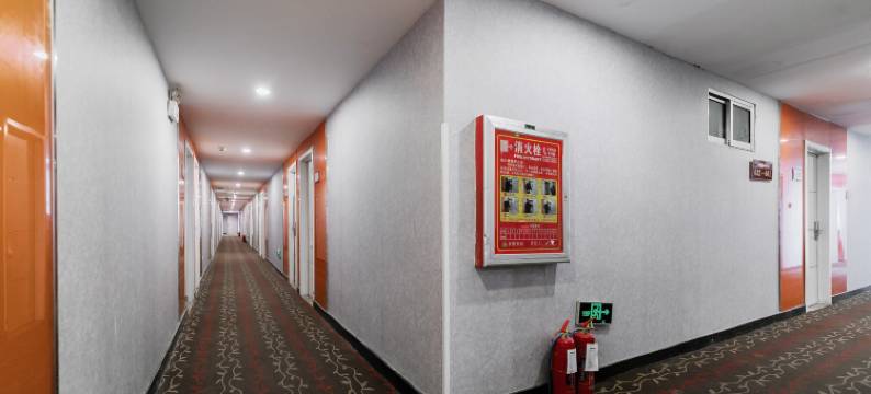 沃德阿拉丁酒店(威海高铁站韩乐坊店)图片