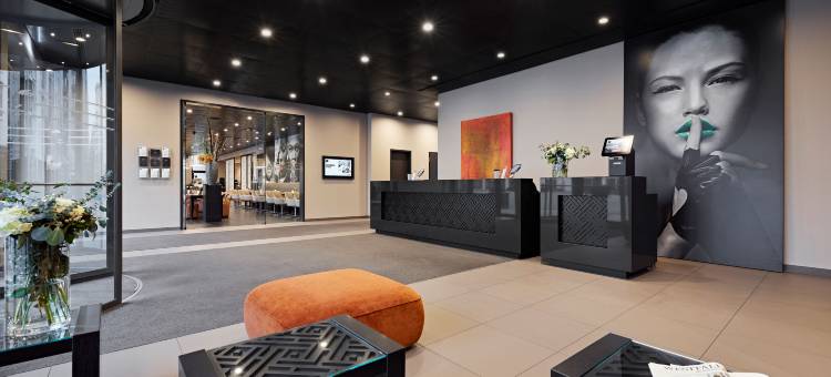 布勒费尔德雷格瑞酒店(LEGERE HOTEL Bielefeld)图片