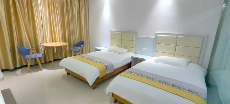 金寨敬贤山庄(天堂寨景区店)图片