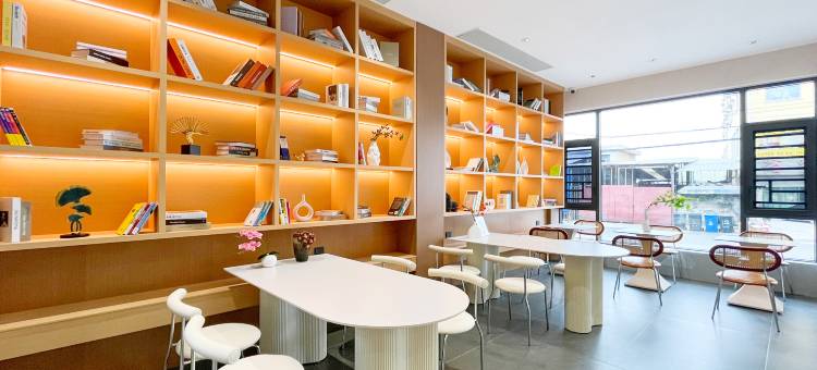 顺宇航酒店(安顺市平坝区店)图片