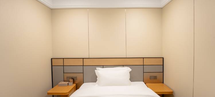 滨海金季酒店(翻身河渔港店)图片