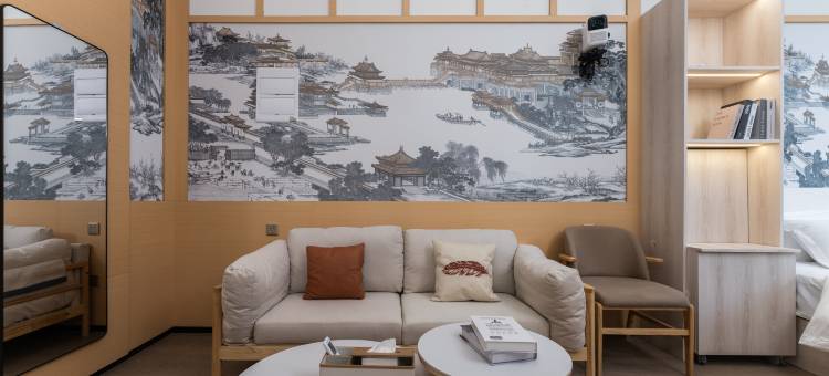 龙湾公寓(百家湖小龙湾地铁站店)图片