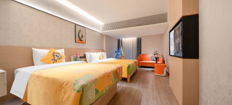 欢漫高空江景酒店(重庆洪崖洞解放碑步行街店)图片