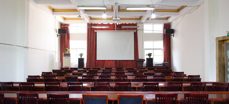 蓝悦快捷酒店(安阳火车站文峰塔店)图片