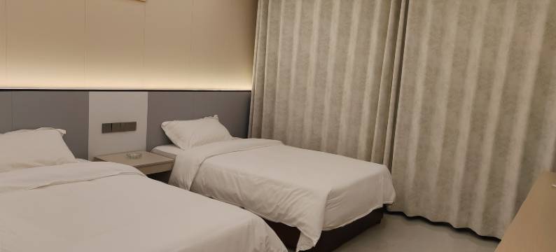 芮桐民宿(俄罗斯风情步行街店)图片