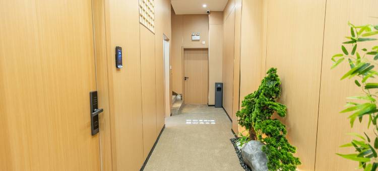 简行未来酒店(武汉理工大学马房山地铁站店)图片