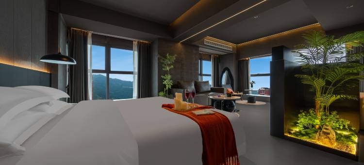 旅青春·L设计师民宿(四川文理学院莲湖校区店)图片