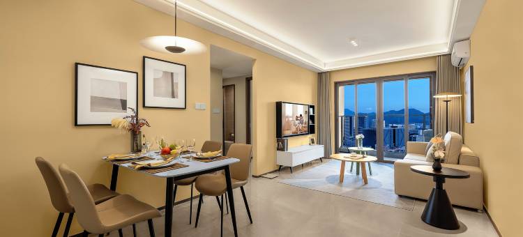 深圳雅院公寓(凤凰城地铁站店)图片