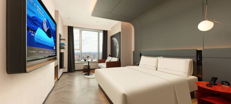 南昌艾溪湖东地铁站亚朵S酒店图片