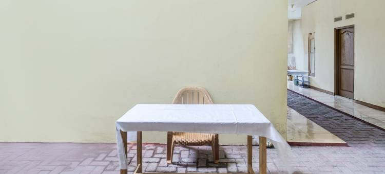 奥唐格朗酒店靠近 Indomilk 竞技场体育场(前苏丹官邸)(Hotel O Tangerang Near Indomilk Arena Stadium Formerly Sultan Residence)图片