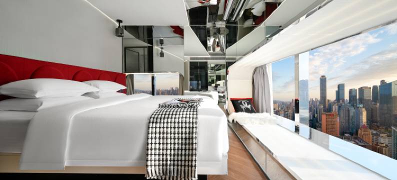 重庆解放碑洪崖洞BERKIN佰利金高空江景酒店图片