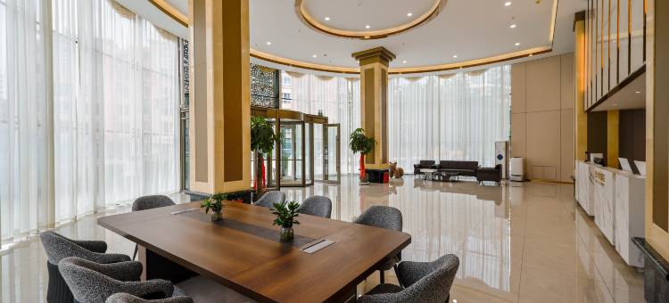 速8精选酒店(锦州太和区政府绿景湾店)图片