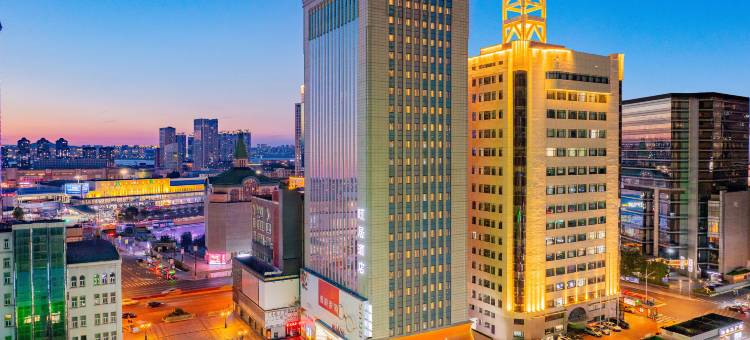 大连火车站中山广场颐居酒店图片