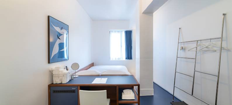 明洞小屋大门(Small House Big Door Myeongdong)图片