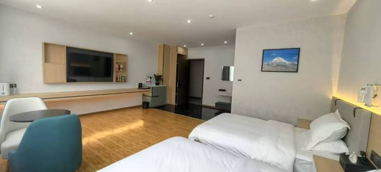 比如富氧虫草大酒店图片