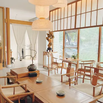 半山度设计师民宿