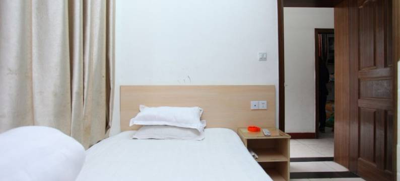 金鹰招待所(盐城火车站店)图片