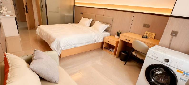 鹏程启航精品公寓(顺鑫工业园店)图片