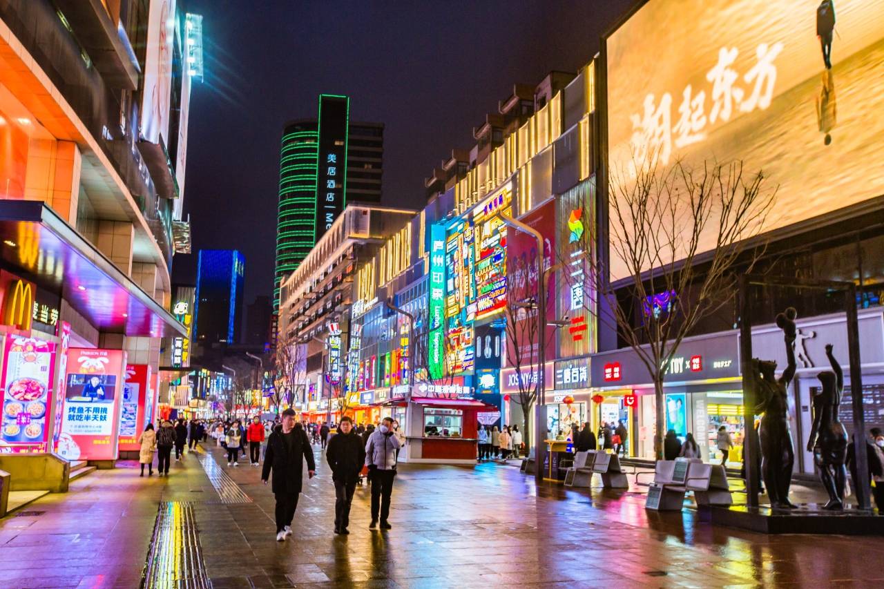 哈尔滨新巴黎大酒店(哈尔滨站店)图片