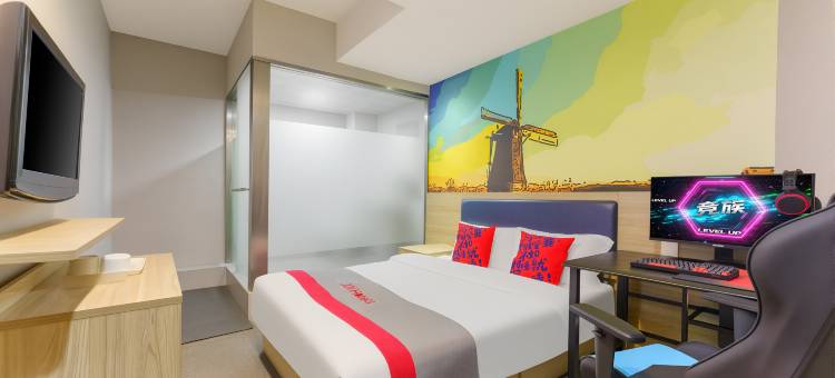 昂拓电竞民宿(邯郸火车站店)图片