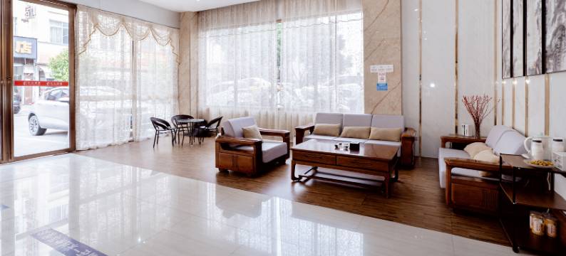 华博便捷酒店(百色学院店)图片