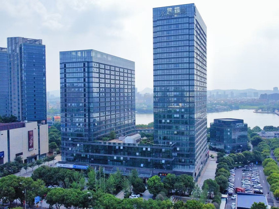百家湖水晶蓝湾公寓酒店