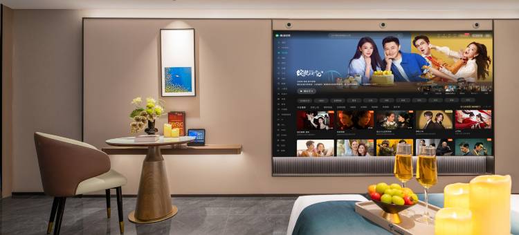 叶与晨电竞电影酒店(曼哈顿广场燕庄地铁站店)图片