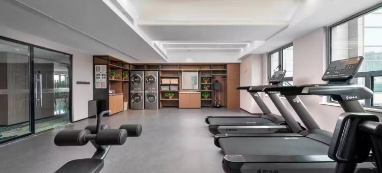 电玩鲸电竞民宿(涟水吾悦广场店)图片