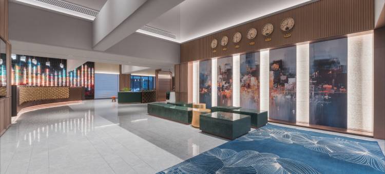 建国铂萃上海宝山呼兰路地铁站酒店图片