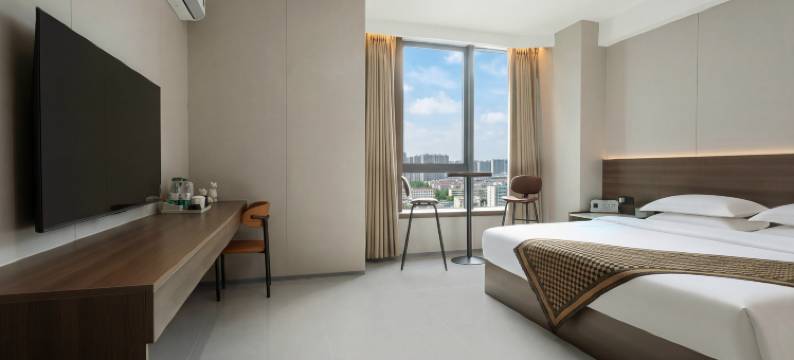 壹休·智能民宿(市行政中心地铁站店)图片