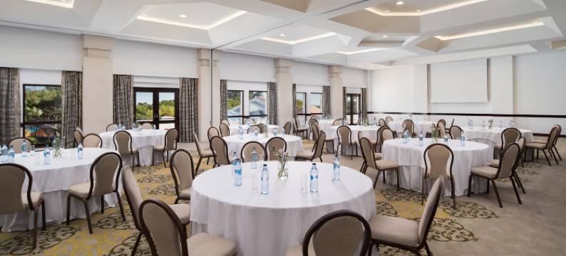 松崖村(Pine Cliffs Village)图片