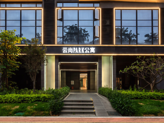 云尚PARK公寓(顺峰山公园一中地铁站店)