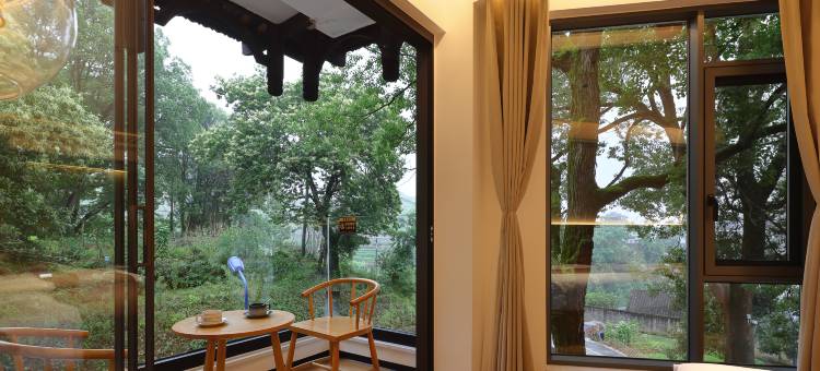 时里云舍·湾湾休闲度假Villa美宿(芙蓉镇景区店)图片