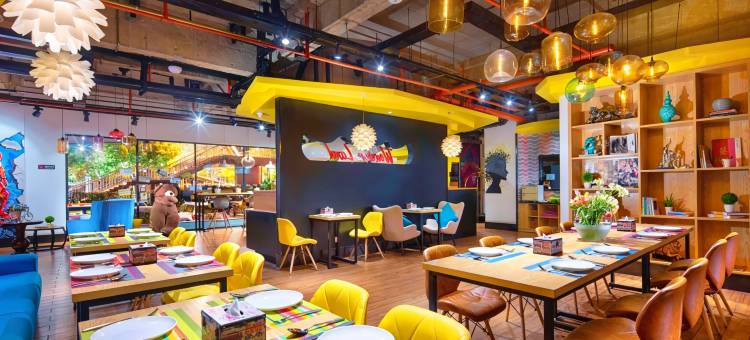 梦景·彩虹酒店(昆明站环城南路地铁站店)图片