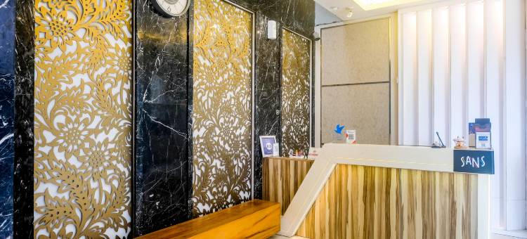 桑斯维布斯酒店格兰德奥玛萨斯特罗格加扬(Sans Vibes Hotel Grand Omah Sastro Gejayan)图片